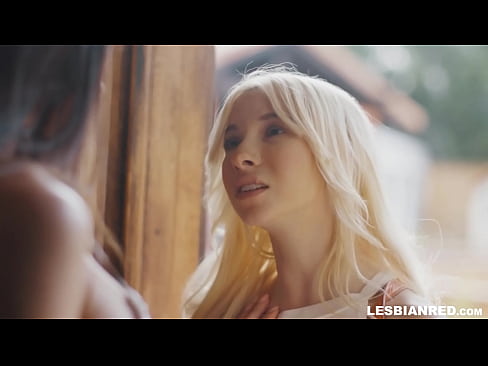 ❤️ Dziewczyna wraca do domu kilka miesięcy później i kończy się na tym, że zjada cipkę macochy Porno vk at porn pl.porn-list.ru